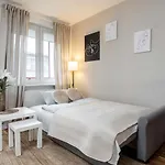 Lägenhet Goldenberry Apartment With Parking Mokotow