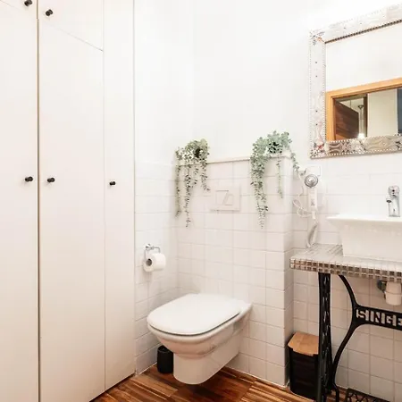 Goldenberry Mokotow ורשה