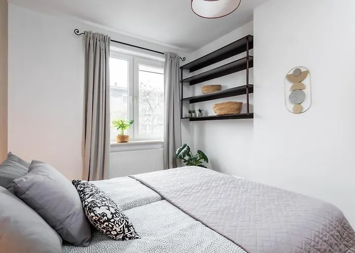 Goldenberry Mokotow * Warszawa